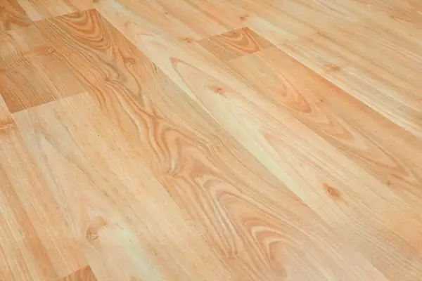 Vinyl & Laminate Flooring
